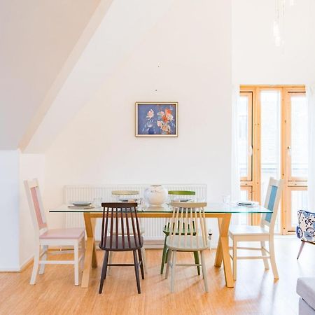 The Loft At Emperor Court By Bloom Stays كانتربيري المظهر الخارجي الصورة