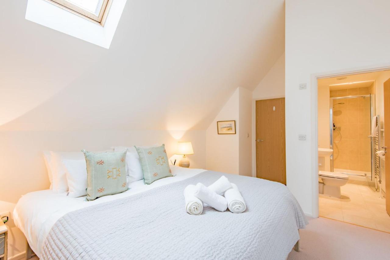 The Loft At Emperor Court By Bloom Stays كانتربيري المظهر الخارجي الصورة
