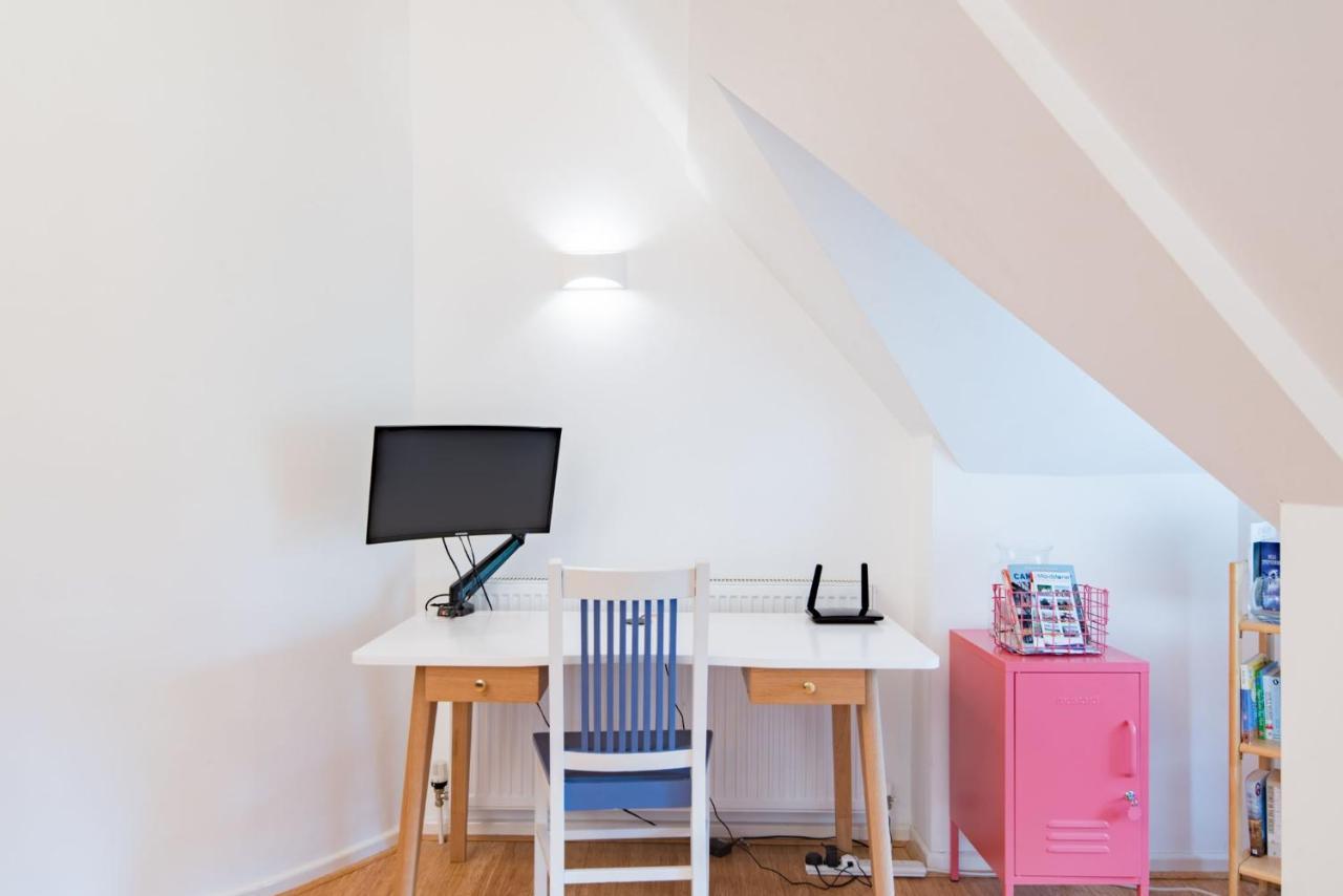 The Loft At Emperor Court By Bloom Stays كانتربيري المظهر الخارجي الصورة