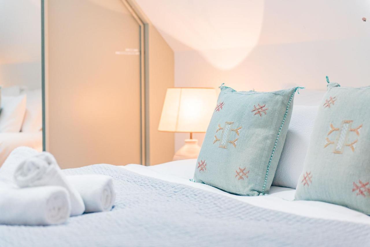 The Loft At Emperor Court By Bloom Stays كانتربيري المظهر الخارجي الصورة